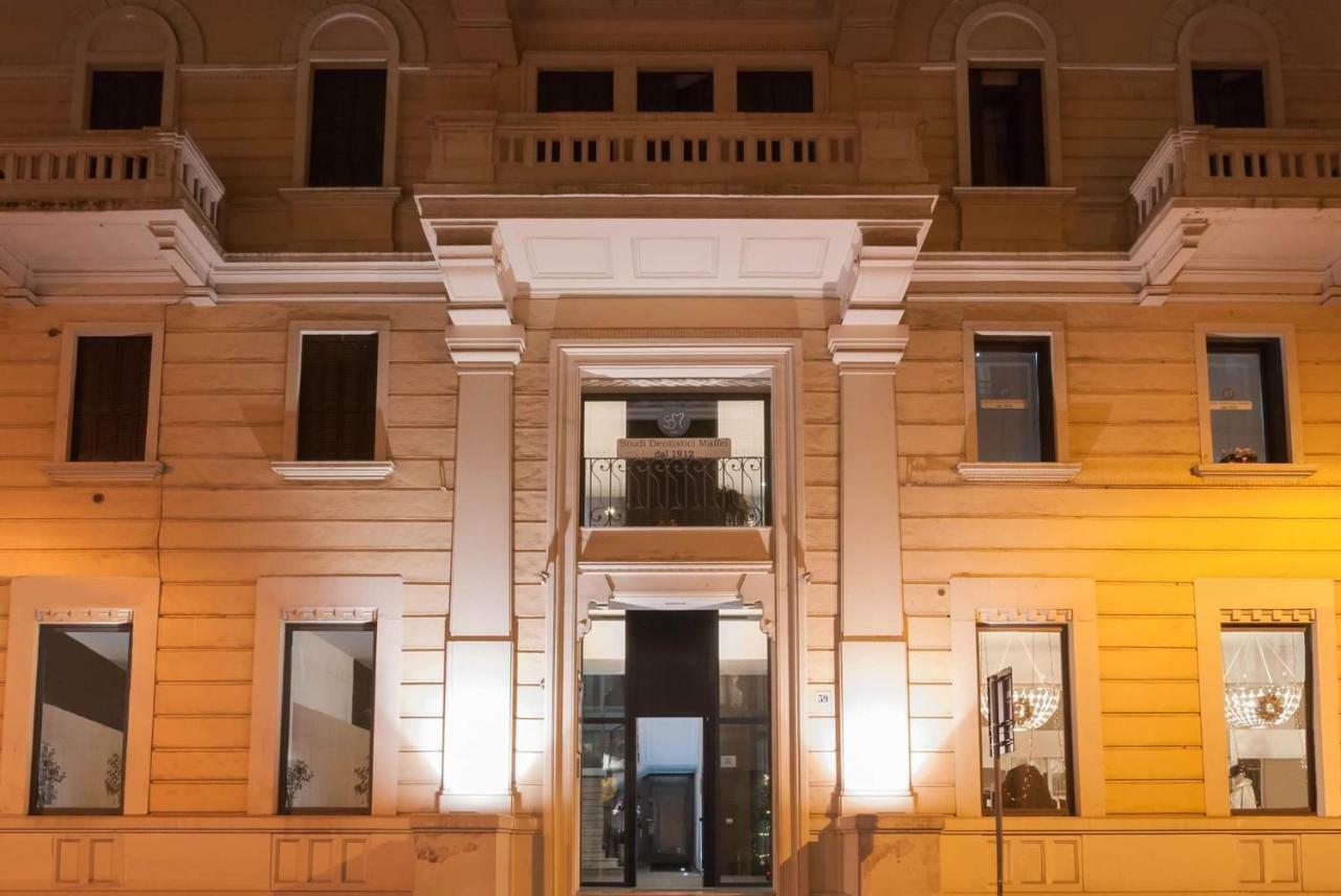 Via Bozzi Luxury Home Bari Exterior photo